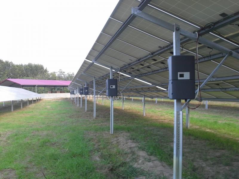 <span>Bócsa 2015</span>2,3 MWp napelempark alépítmény cölöpölése létesítése