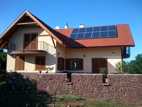 <span>Balatonalmádi 2012</span>3 kWp napelemes rendszer
