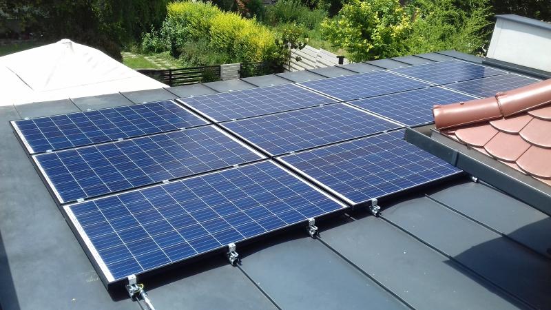 <span>Balatonfűzfő 2018</span>3,42 kWp napelemes rendszer korcolt tetőre