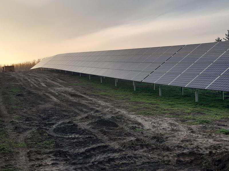 <span>Paks 2019</span>4x589,68 kWp napelempark kivitelezése